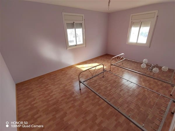 3 bedroom Townhouse for sale in Ventorros de la Laguna - € 65,000 (Ref: 8968822)