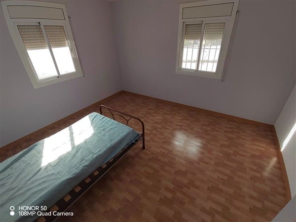 3 bedroom Townhouse for sale in Ventorros de la Laguna - € 65,000 (Ref: 8968822)