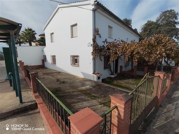 3 bedroom Townhouse for sale in Ventorros de la Laguna - € 65,000 (Ref: 8968822)