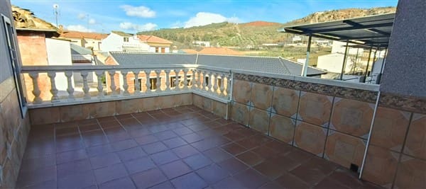 4 slaapkamer Huis te koop in La Peza - € 59.900 (Ref: 8989870)