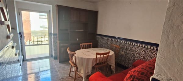 4 slaapkamer Huis te koop in La Peza - € 59.900 (Ref: 8989870)