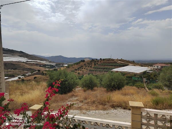 5 soveværelse Finca/Landehus til salg i Molvizar med swimmingpool garage - € 312.000 (Ref: 9049824)