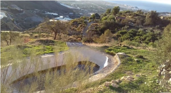 2 soveværelse Finca/Landehus til salg i Lobres med swimmingpool garage - € 127.000 (Ref: 9051764)