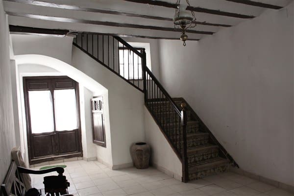 5 soveværelse Byhus til salg i Huescar - € 81.000 (Ref: 9159243)