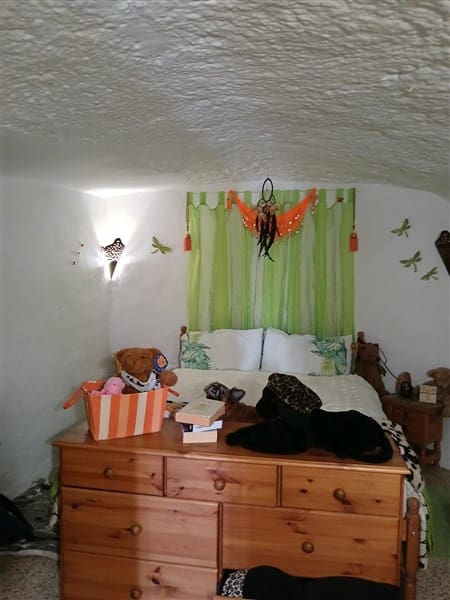 3 soverom Grottehus til salgs i Zujar - € 65 000 (Ref: 9160532)