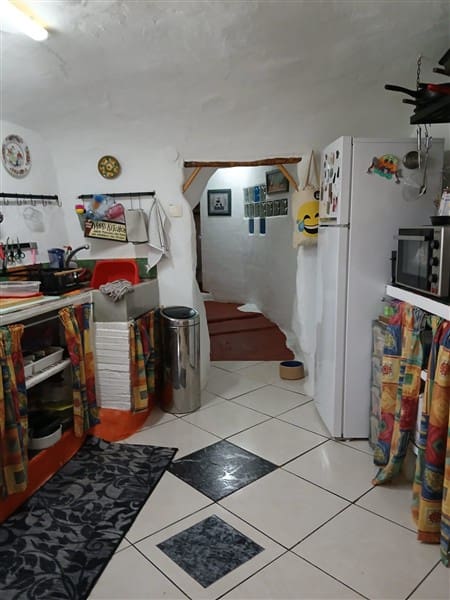 3 soverom Grottehus til salgs i Zujar - € 65 000 (Ref: 9160532)