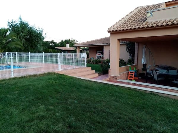 8 soveværelse Villa til salg i Ciudad Real by med swimmingpool garage - € 449.000 (Ref: 9187650)