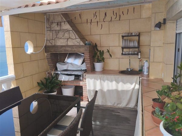 12 soverom Leilighet til salgs i Sorvilan med garasje - € 599 000 (Ref: 9187651)