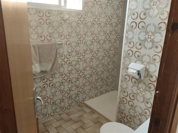 12 soverom Leilighet til salgs i Sorvilan med garasje - € 599 000 (Ref: 9187651)