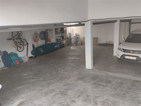 12 soverom Leilighet til salgs i Sorvilan med garasje - € 599 000 (Ref: 9187651)