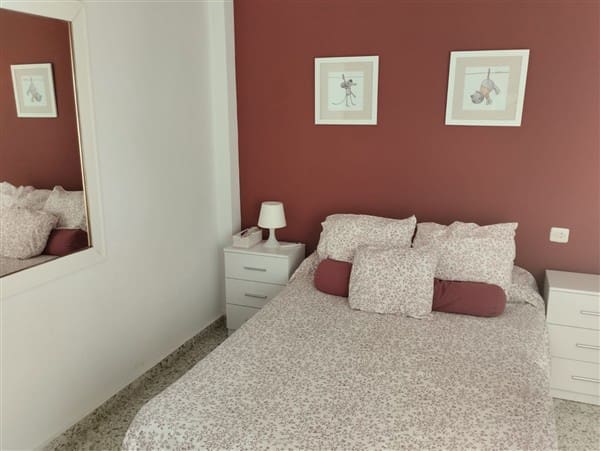 12 soverom Leilighet til salgs i Sorvilan med garasje - € 599 000 (Ref: 9187651)