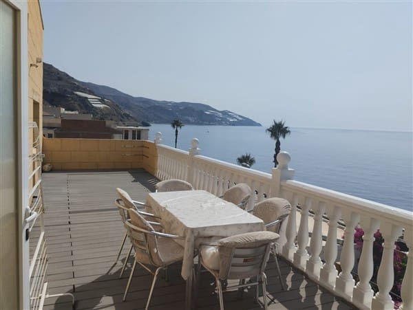 12 soverom Leilighet til salgs i Sorvilan med garasje - € 599 000 (Ref: 9187651)