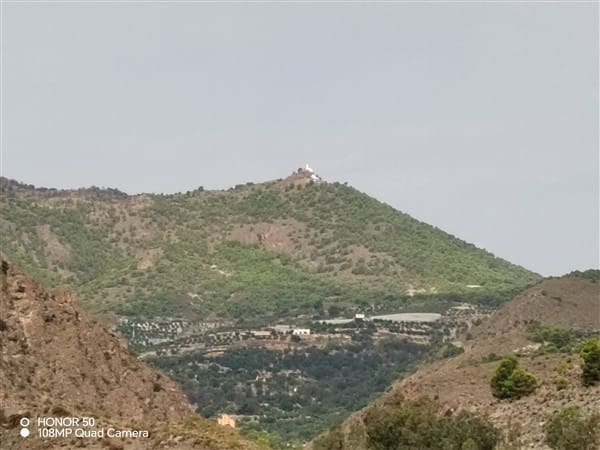 6 soveværelse Byhus til salg i Pinos del Valle med garage - € 119.000 (Ref: 9193081)