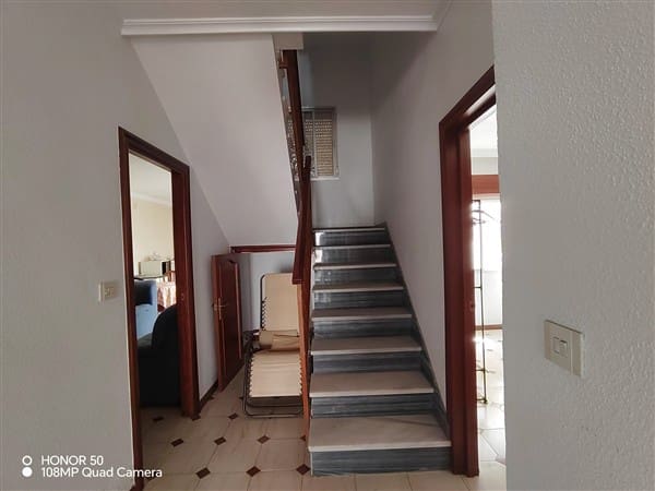 5 soveværelse Byhus til salg i Molvízar med garage - € 152.000 (Ref: 9195073)