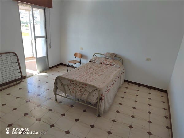 5 soveværelse Byhus til salg i Molvizar med garage - € 152.000 (Ref: 9195073)