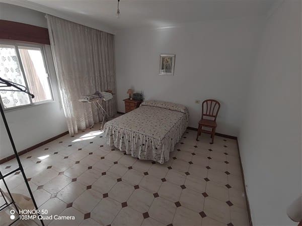 5 soveværelse Byhus til salg i Molvízar med garage - € 152.000 (Ref: 9195073)