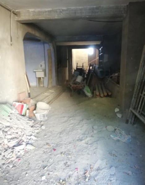 10 soveværelse Byhus til salg i Yegen med garage - € 54.500 (Ref: 9198670)