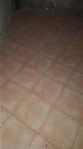 10 soveværelse Byhus til salg i Yegen med garage - € 54.500 (Ref: 9198670)