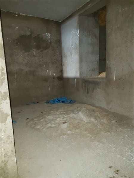 10 soveværelse Byhus til salg i Yegen med garage - € 54.500 (Ref: 9198670)