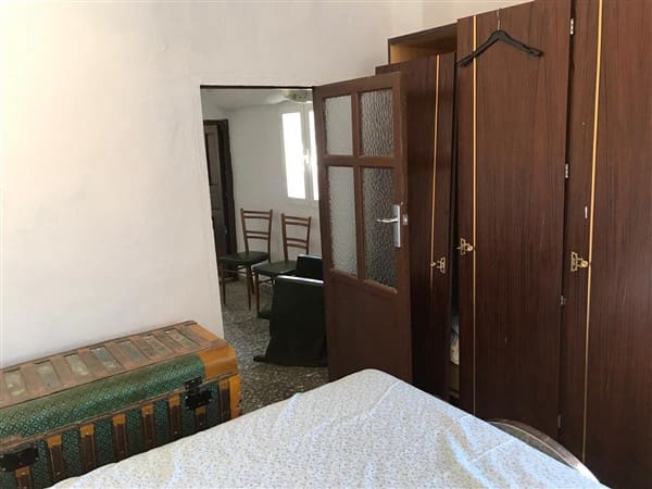 4 soveværelse Byhus til salg i Huéneja med garage - € 41.500 (Ref: 9209245)