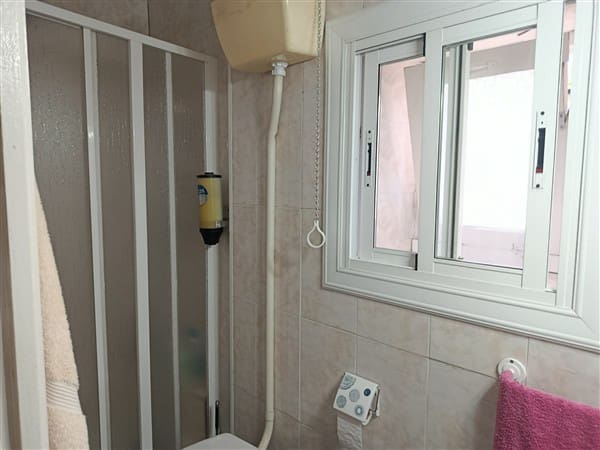 4 soveværelse Byhus til salg i Hueneja med garage - € 57.500 (Ref: 9211717)