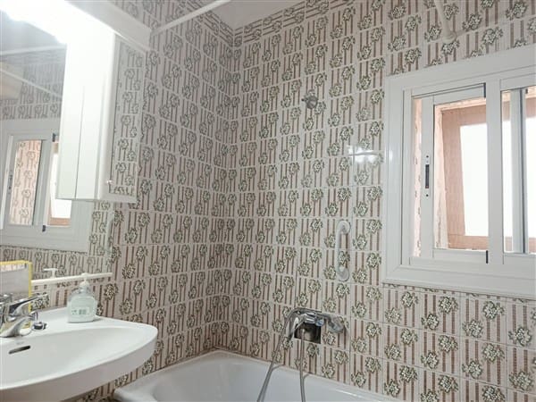 4 soveværelse Byhus til salg i Hueneja med garage - € 57.500 (Ref: 9211717)