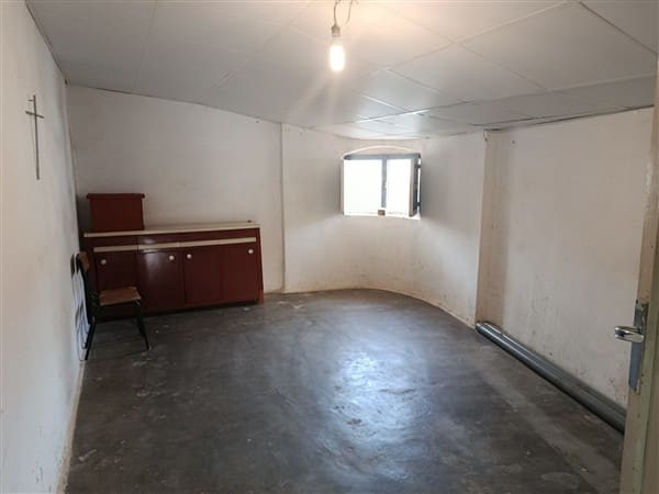 4 soveværelse Byhus til salg i Hueneja med garage - € 57.500 (Ref: 9211717)