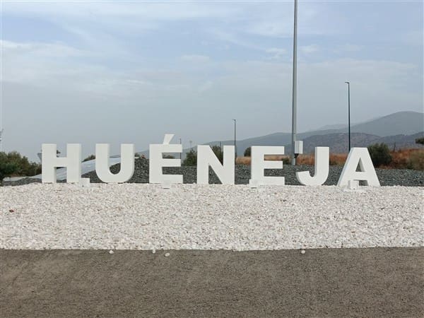 4 soveværelse Byhus til salg i Hueneja med garage - € 57.500 (Ref: 9211717)