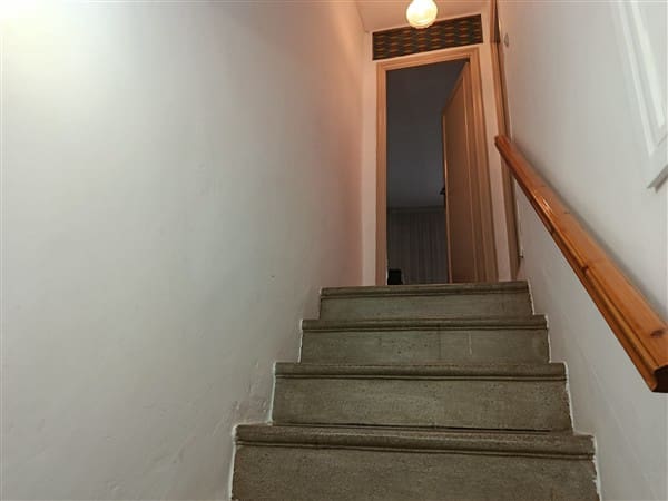 4 soveværelse Byhus til salg i Hueneja med garage - € 57.500 (Ref: 9211717)