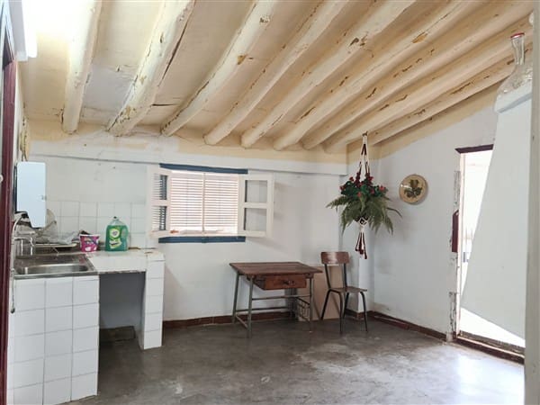 4 soveværelse Byhus til salg i Hueneja med garage - € 57.500 (Ref: 9211717)