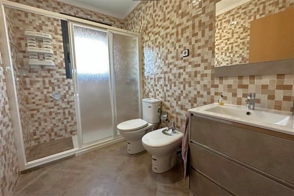 3 soverom Finca/Herregård til salgs i Molvizar med svømmebasseng garasje - € 325 000 (Ref: 9234915)