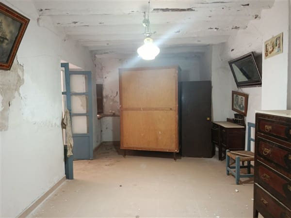 5 soverom Hus til salgs i Baza - € 77 500 (Ref: 9253667)