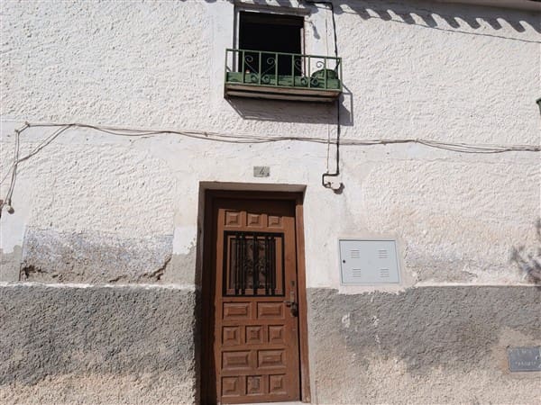 5 soverom Hus til salgs i Baza - € 77 500 (Ref: 9253667)