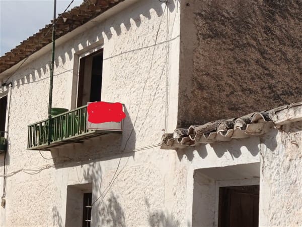 5 soverom Hus til salgs i Baza - € 77 500 (Ref: 9253667)