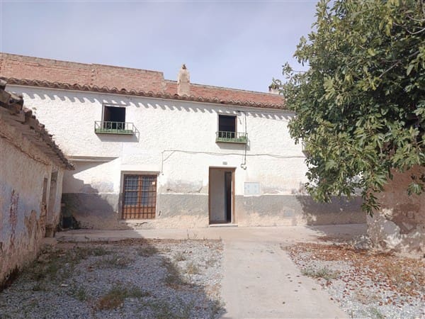 5 soverom Hus til salgs i Baza - € 77 500 (Ref: 9253667)