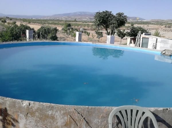 4 soveværelse Finca/Landehus til salg i Baza med swimmingpool garage - € 87.500 (Ref: 9255799)