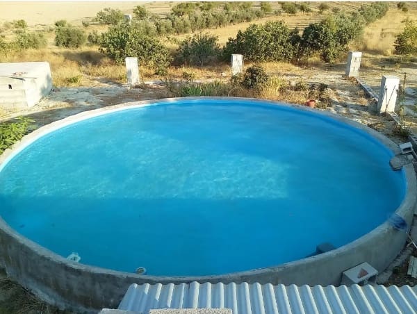 4 soveværelse Finca/Landehus til salg i Baza med swimmingpool garage - € 87.500 (Ref: 9255799)