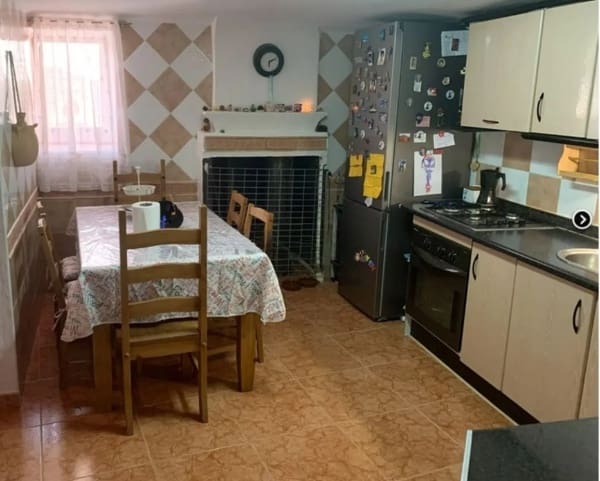 3 makuuhuone Luolatalo myytävänä paikassa Galera - 51 000 € (Ref: 9255800)