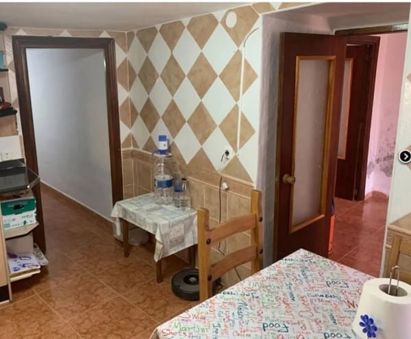 3 makuuhuone Luolatalo myytävänä paikassa Galera - 51 000 € (Ref: 9255800)