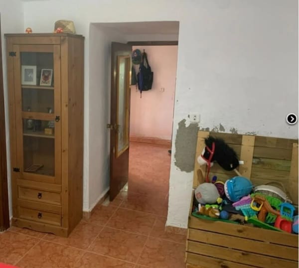 3 makuuhuone Luolatalo myytävänä paikassa Galera - 51 000 € (Ref: 9255800)