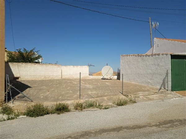 3 chambre Maison Troglodyte à vendre à Freila avec garage - 50 000 € (Ref: 9265577)