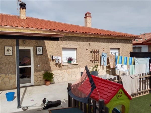 3 camera da letto Casa in vendita in Lanteira con piscina garage - 155.000 € (Rif: 9271815)