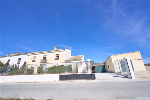 5 makuuhuone Maalaistalo myytävänä paikassa Benamaurel mukana uima-altaan 
autotalli - 153 800 € (Ref: 9280904)