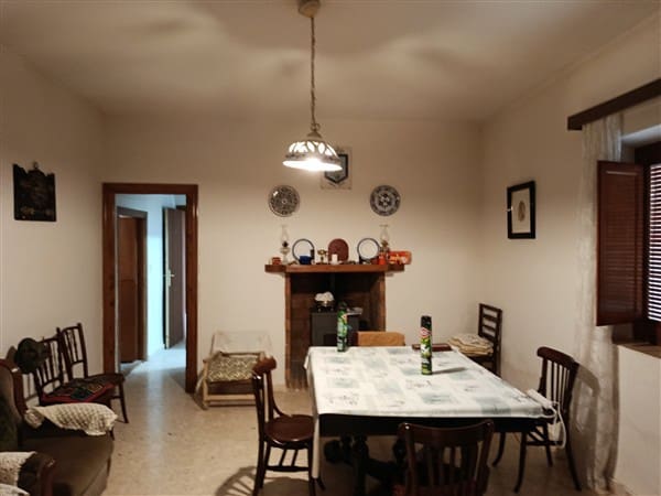 5 sypialnia Finka/Dom wiejski na sprzedaż w Benamaurel z basenem garażem - 153 800 € (Ref: 9280904)