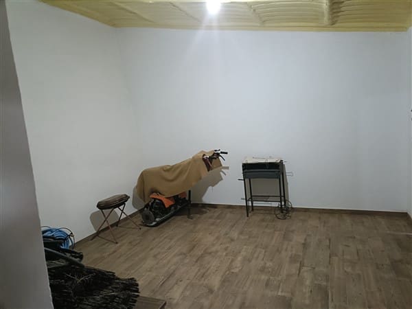 2 slaapkamer Huis te koop in La Peza met garage - € 135.000 (Ref: 9416104)