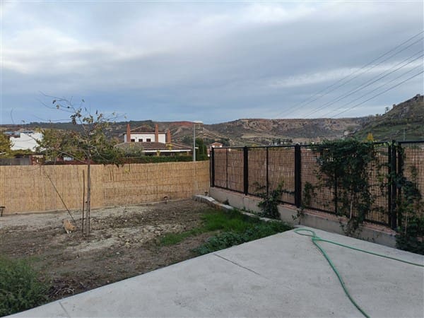 2 slaapkamer Huis te koop in La Peza met garage - € 135.000 (Ref: 9416104)