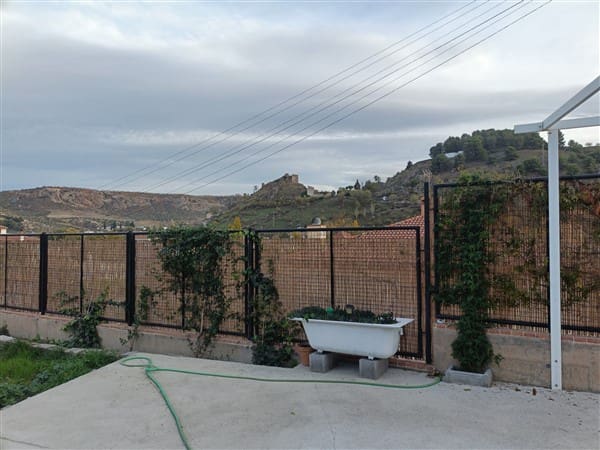 2 slaapkamer Huis te koop in La Peza met garage - € 135.000 (Ref: 9416104)