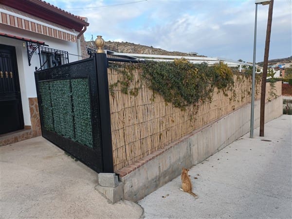 2 slaapkamer Huis te koop in La Peza met garage - € 135.000 (Ref: 9416104)