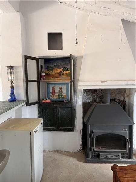 8 sypialnia Finka/Dom wiejski na sprzedaż w Baza z basenem garażem - 295 000 € (Ref: 9449718)