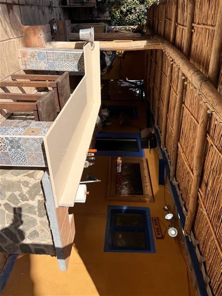 8 sypialnia Finka/Dom wiejski na sprzedaż w Baza z basenem garażem - 295 000 € (Ref: 9449718)